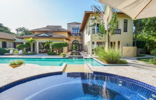 Luxury Villas At Sea Horse Ranch