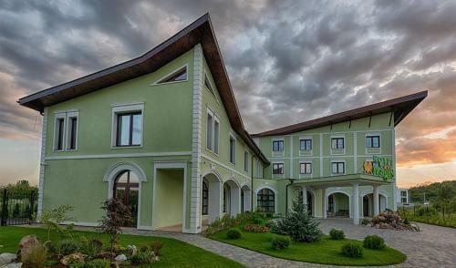 Magus Hotel