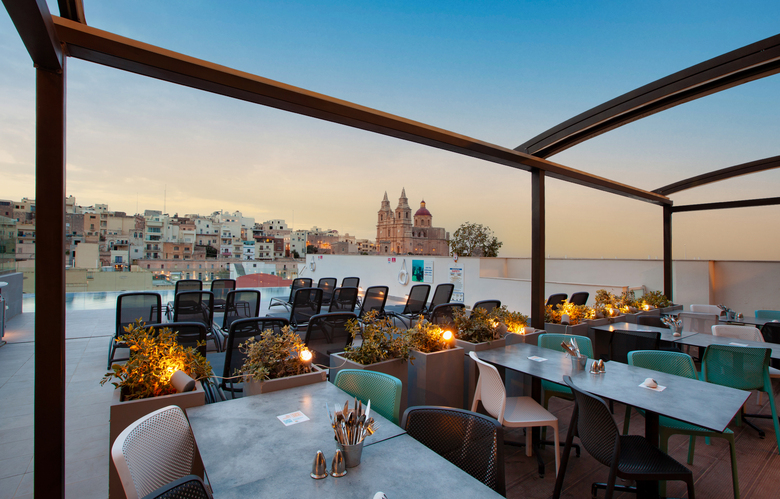 Hotel Pergola Club