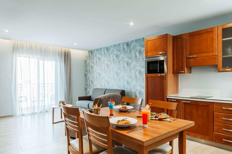 Hotel Pergola Club
