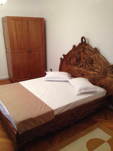 Hostal Casa Craiova Nuova