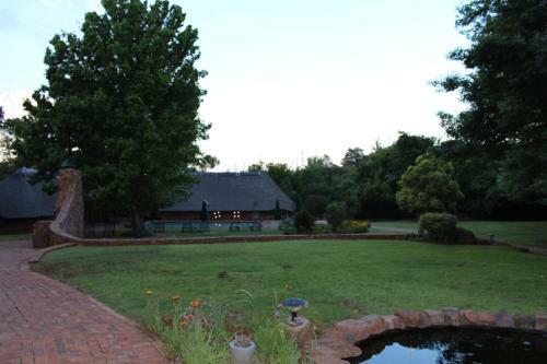 Lodge Whispering Pines Country Estate