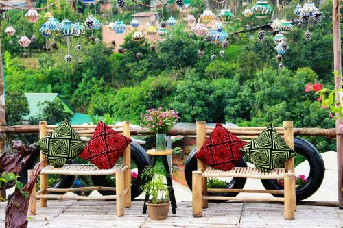 Hobbit Village Da Lat