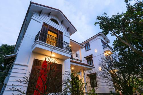 Hotel Redrose Villa