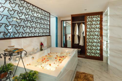 Cicilia Hotels & Spa Nha Trang