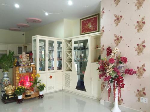 White Palace Villa