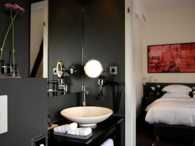 The Park Hotel (hh)