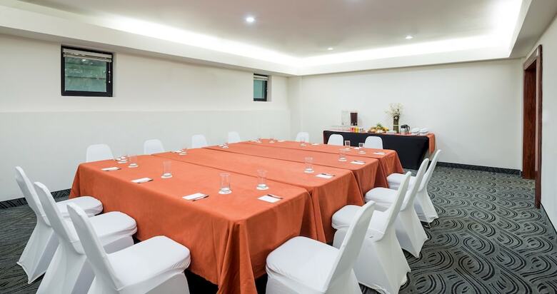 Hotel Real Inn Mexicali