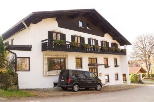 Hostal Landhaus Am Soier See