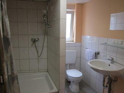 Hostal Gasthof Und Pension Mainzer Rad