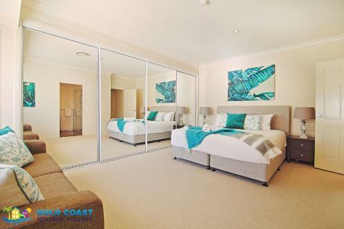 Holiday Home Coveside @ Sanctuary Cove