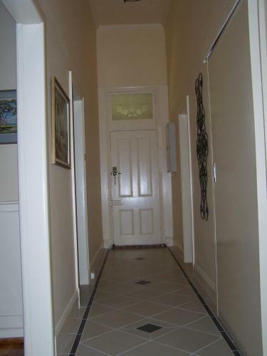 Rj's Bed & Breakfast