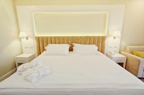 Premium Beach Hotel