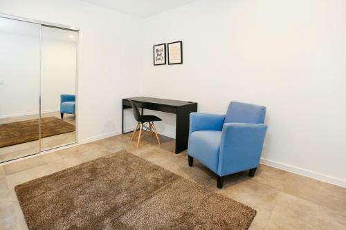 L27b 3br Red Hill - Uptown Apartments