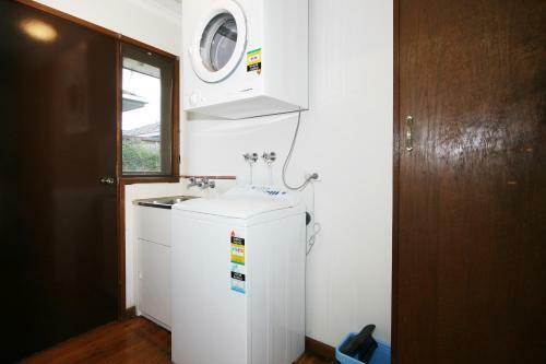 Rent Melbourne