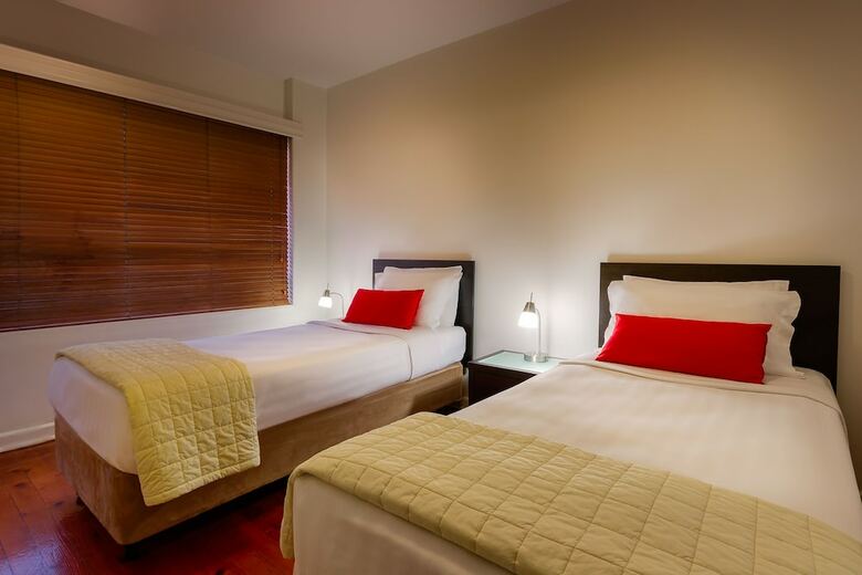 Crest On Barkly Serviced Apartments