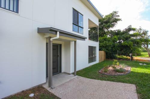 Beach Breeze Holiday House