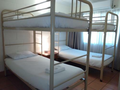 Apartamentos Lake Central Cairns