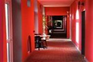 Inter-hotel La Cour Carr�e