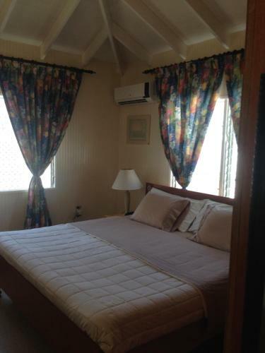 Bed & Breakfast Eko Cozy Guest House