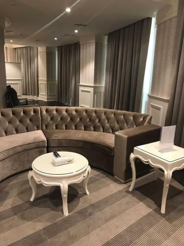 Apartamento Aswar Hotel Suites (dhahran Mall)