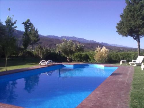 Caba�as Altos Del Velazco