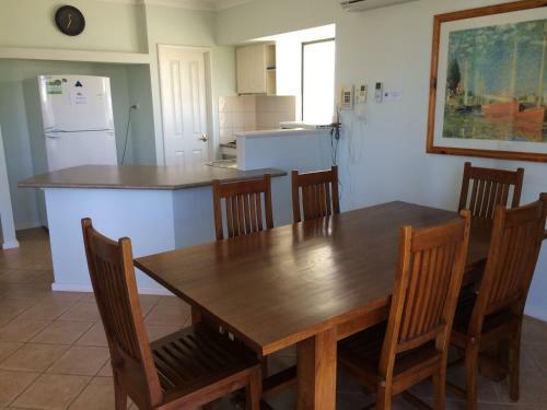 Villa Seahaven By Rockingham Apartments