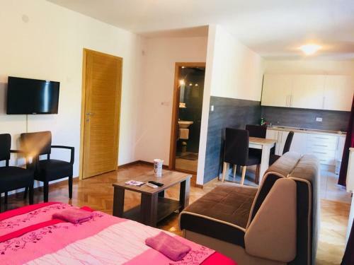 Apartments Konak