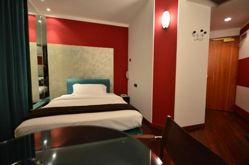 Hotel Business