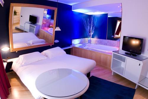 Hotel Business