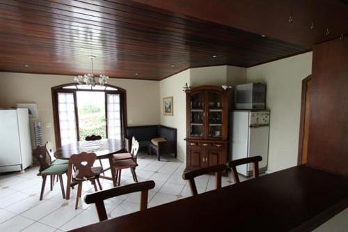Hostal Pousada Vicollo Nostro Alto Da Villa Inglesa