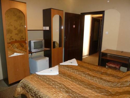 Hostal Tarnovski Dom Guest Rooms