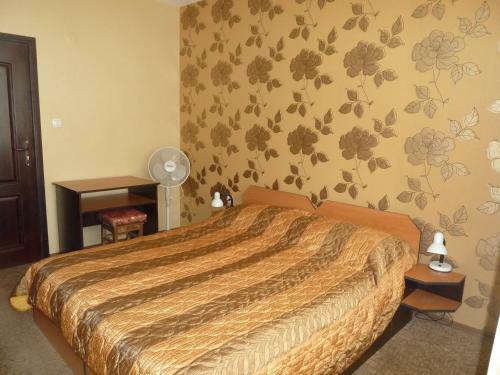 Hostal Tarnovski Dom Guest Rooms