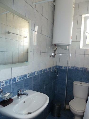 Hostal Tarnovski Dom Guest Rooms