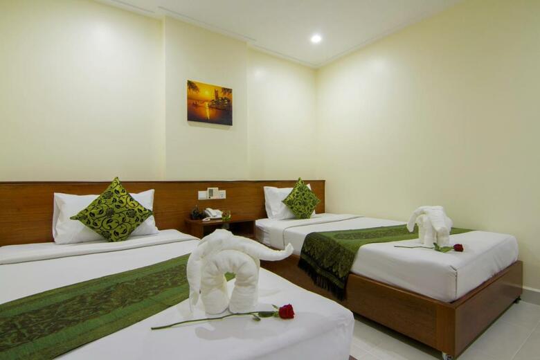 Rose Emerald Hotel