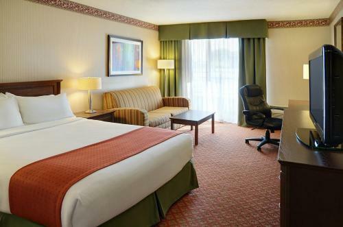 Holiday Inn Sarnia Hotel & Conference Centre