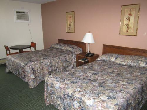 Fort Nelson Hotel