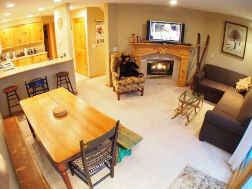 Snow Creek Village - Sc09suite