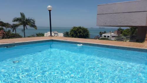 Hostal Pousada Cabe�udas