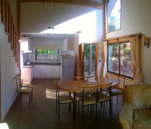 Hotel Caba�as Los Cantaros De Pucon