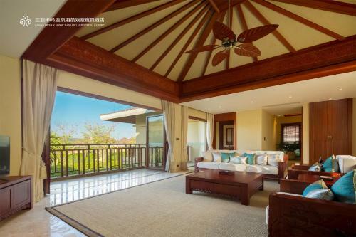 Villa Sanya Ocean Sonic Banling Hotspring Resort