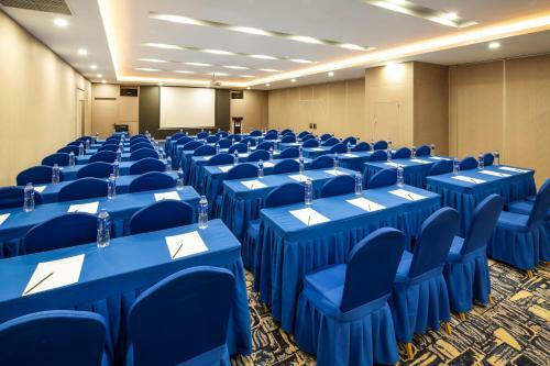 Hotel Holiday Inn Express Shenyang North Station