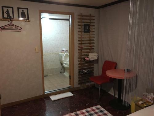 Coin Motel