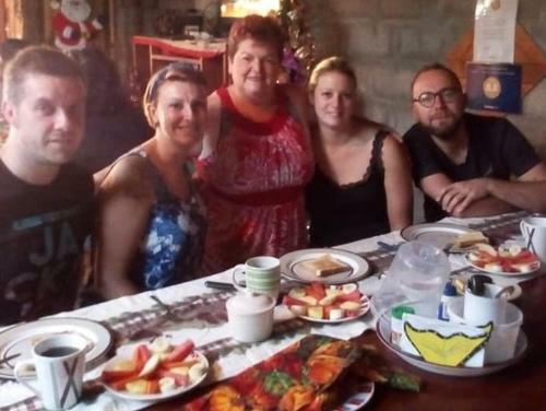 Hostal Pensi�n Y Cabinas Colibr�