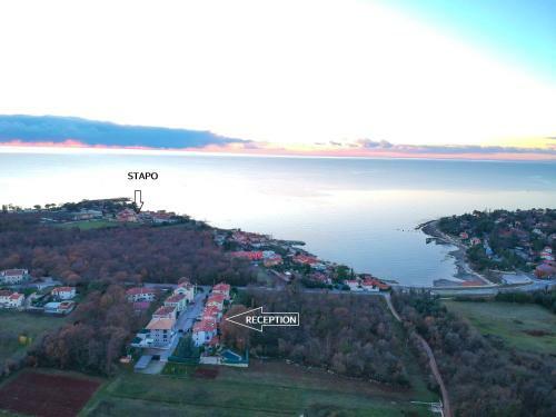 Apartments Villa Stapo