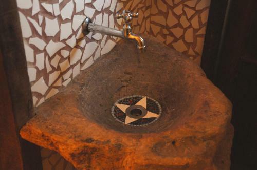 Hostal Chal� de Pedra - Hospedaria E Espa�o Livre