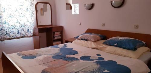 Dada Apartments