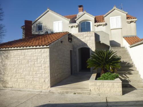 Apartments Katija 4203