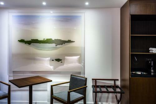 Aguila Hotel Jeju Oceano Suite