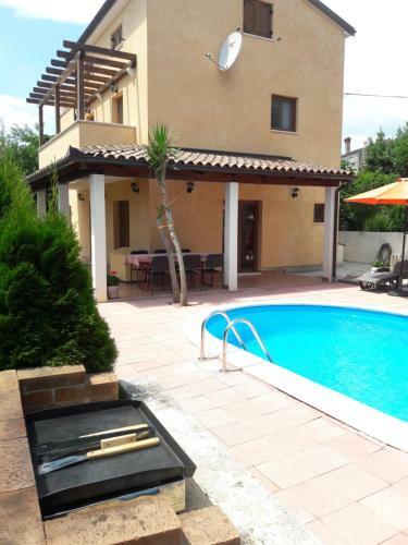 Villa Vacation Home Licinius